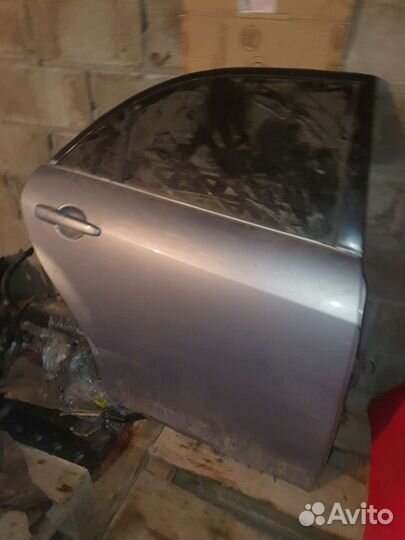 Задняя правая дверь мазда 6 gg