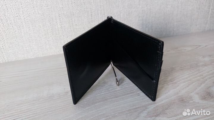 Зажим для денег кошелёк