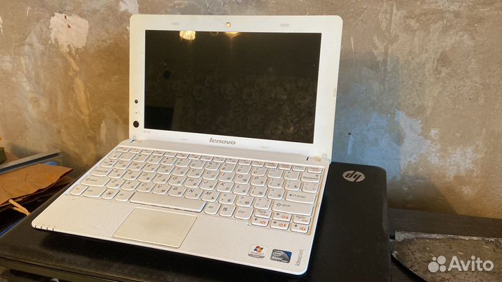 Lenovo