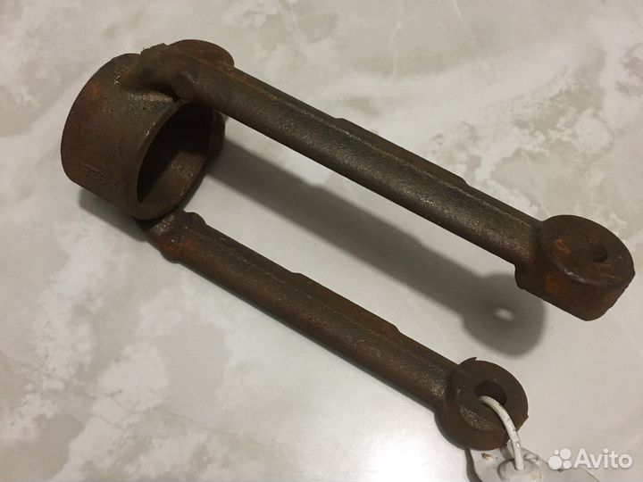 Крепление амортизатораK1-Cherokee,KJ-Jeep Liberty