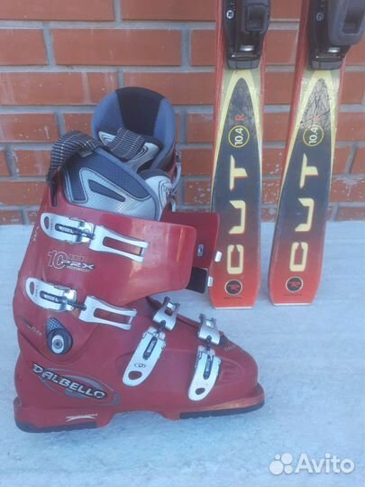 Горные лыжи с ботинками dalbello