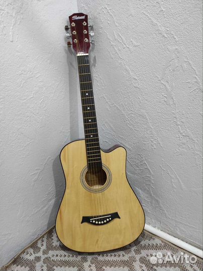 Гитара акустическая