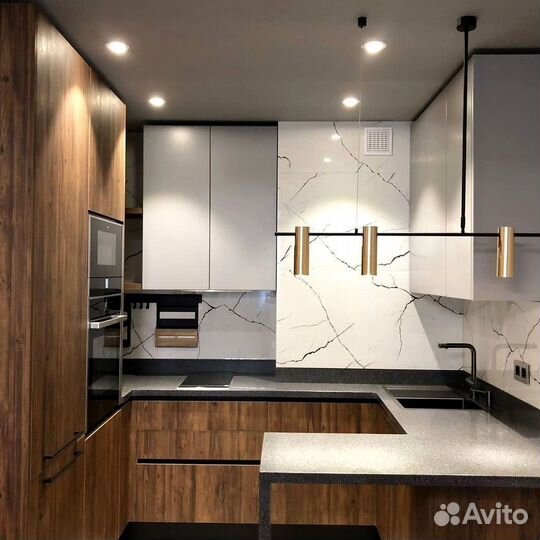 Кухонный гарнитур 