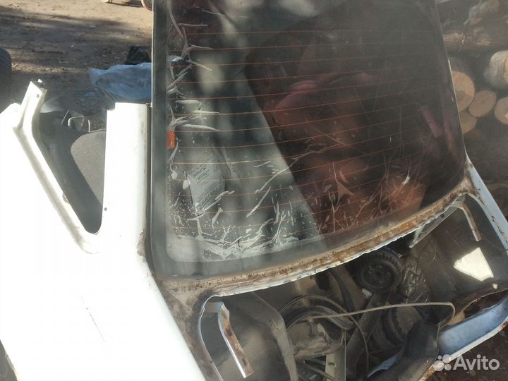 Заднее стекло на daewoo nexia