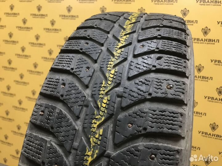 Bridgestone Ice Cruiser 5000 205/60 R16 92T