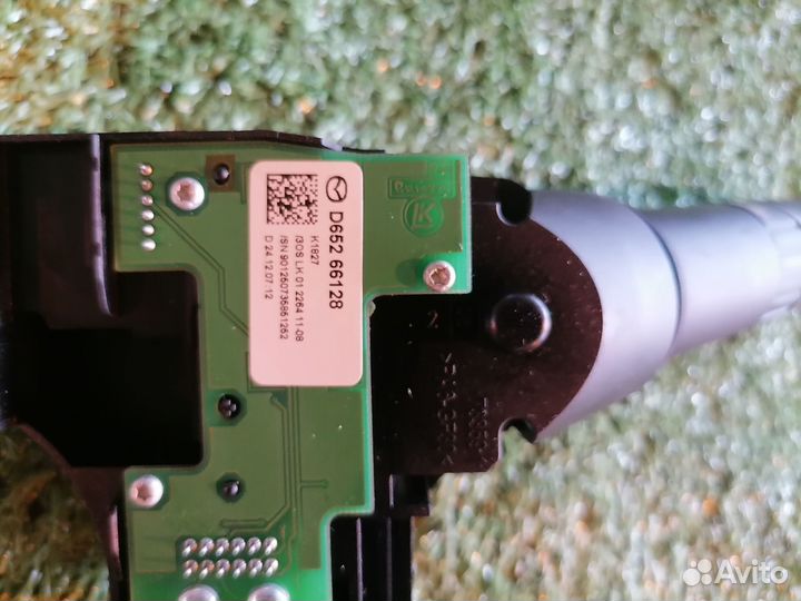 Переключатель подрулевой (дворников) D652-66-128 M