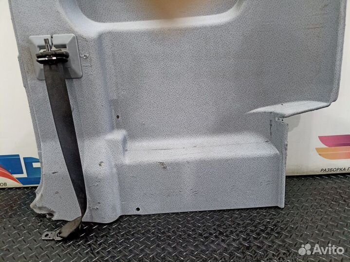 9406901725 Обшивка боковой стенки правая