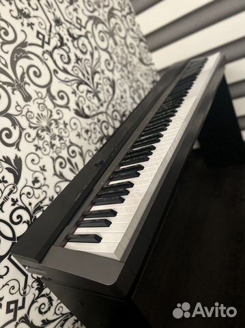 Цифровое фортепиано Casio Privia PX-130