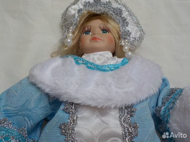 Игрушка СССР Снегурочка сюрпризница кукла фарфор