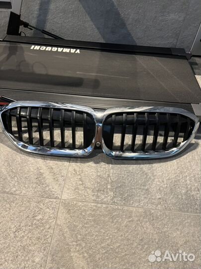 Решетка радтатора BMW 3
