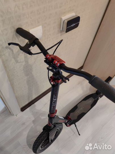 Самокат взрослый с большими колесами Tempish