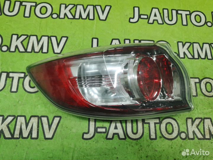 Фонарь задний Mazda 3