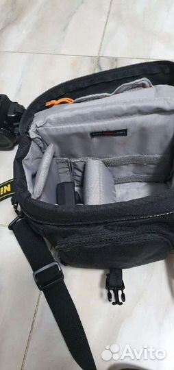 Зеркальный фотоаппарат Nikon d5000 body с чехлом