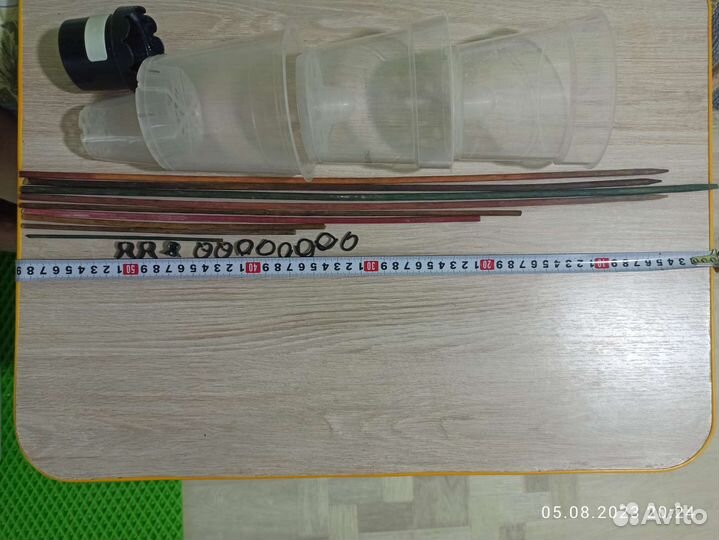 Горшки, опоры и зажимы для орхидей