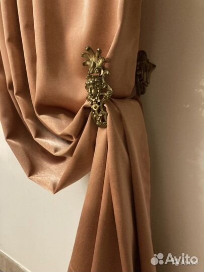 Боонзовый декоративный элемент