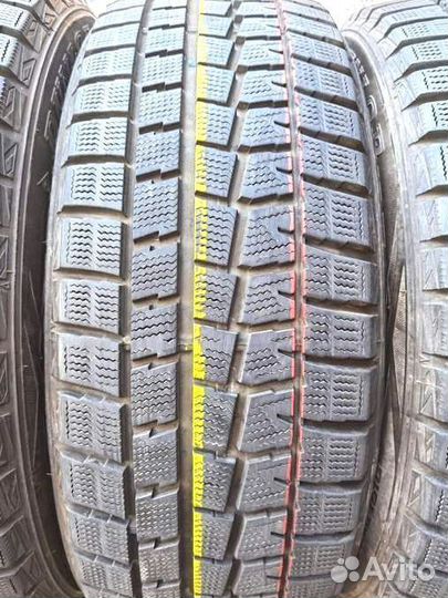 Dunlop Winter Maxx WM01 215/55 R17 94Q