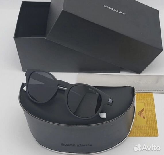 Солнцезащитные очки мужские комплект