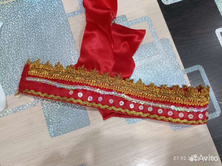 Костюм для народных танцев