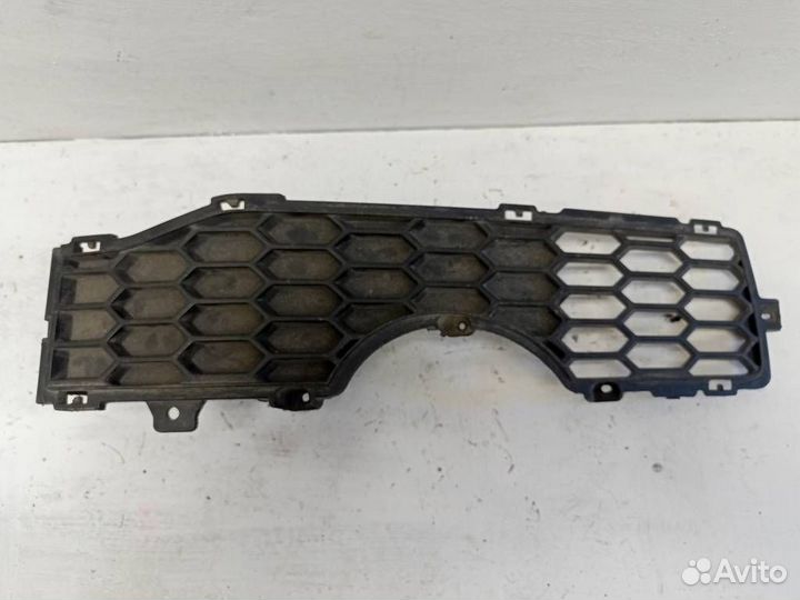 Решетка бампера Шевроле