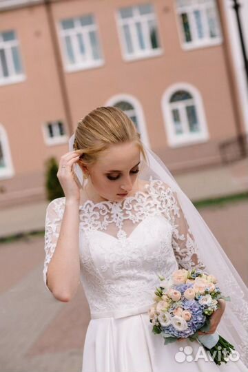 Платье свадебное