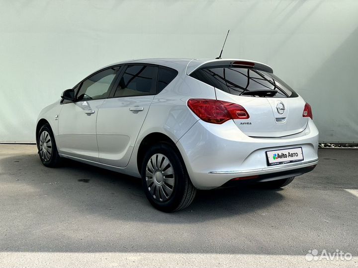 Opel Astra 1.6 МТ, 2013, 145 699 км