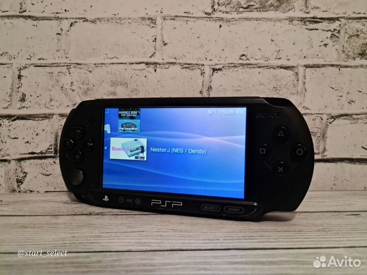 Sony PSP e1008 Street 100+ Игр