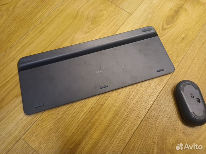 Беспроводная мышь и клавиатура Logitech