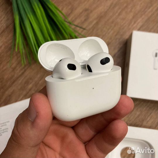 Apple AirPods 3 / 4 месяца / Оригинал