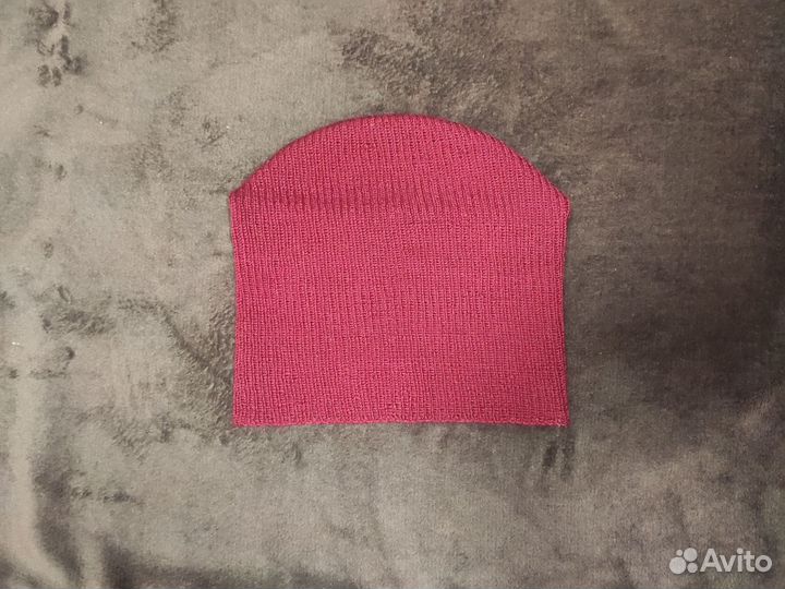Шапки вязаные женские ручной работы