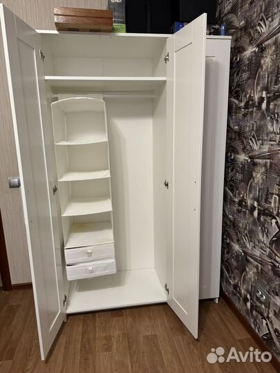 Шкаф IKEA (оригинал) Бримнес