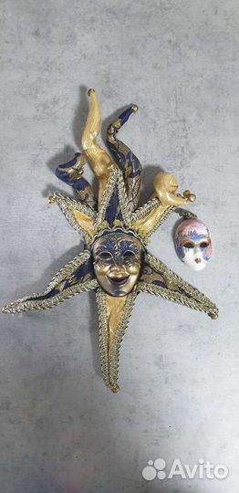 Венецианская маска