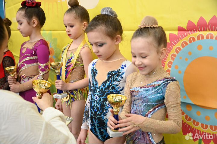 Тренер по художественной гимнастике