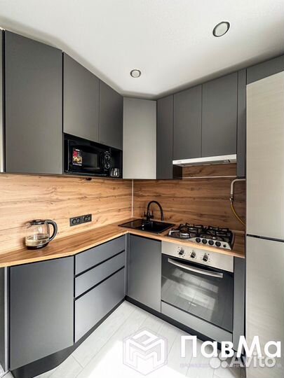 Кухонные гарнитуры на заказ в квартиру