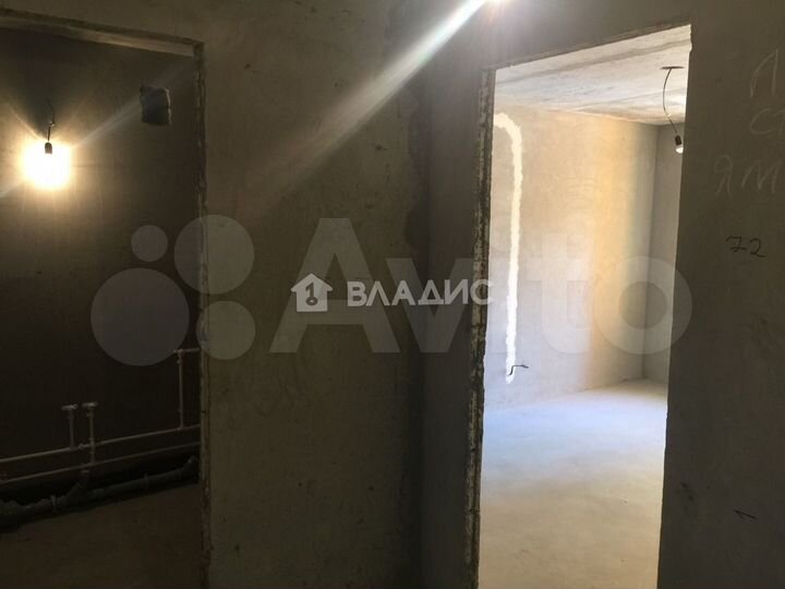 2-к. квартира, 67,7 м², 3/15 эт.
