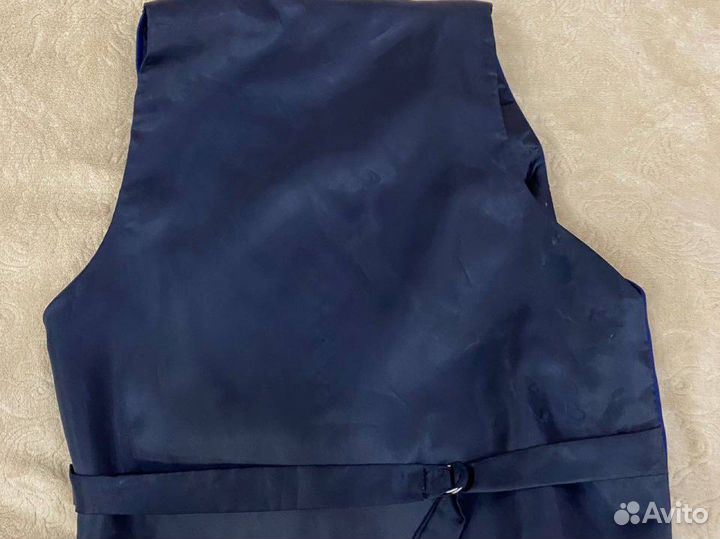 Жилетка и брюки для мальчика