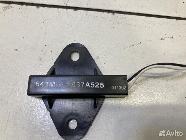 Антенна бесключевого доступа Mitsubishi ASX GA1W 2