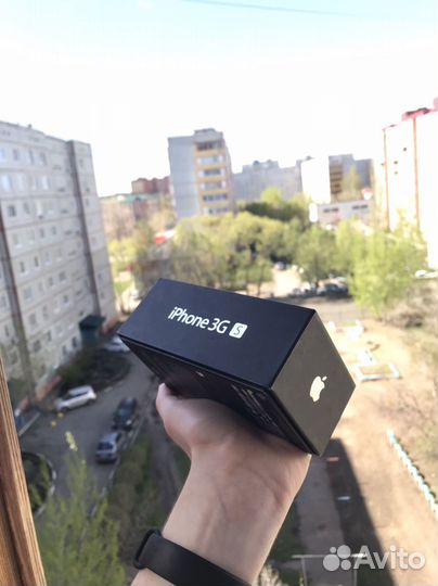 Коробка от iPhone 3GS
