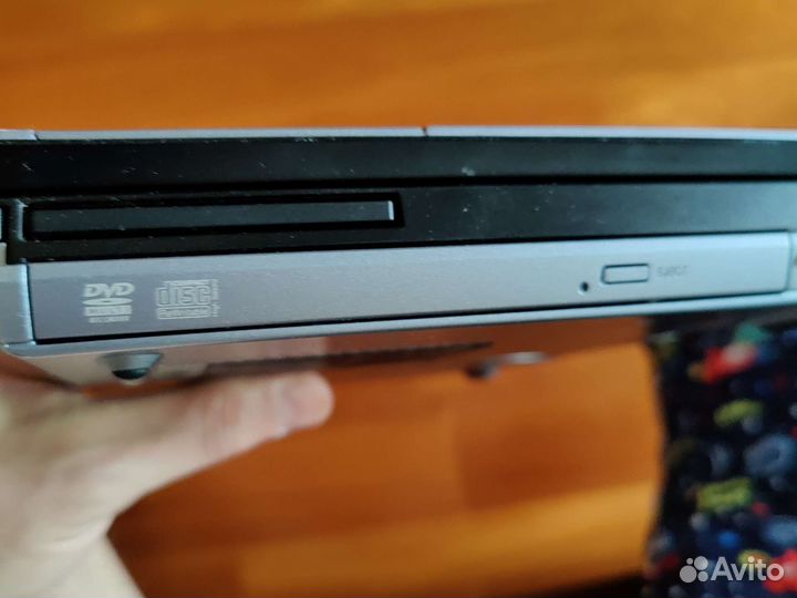 Раритетный микро ноутбук asus