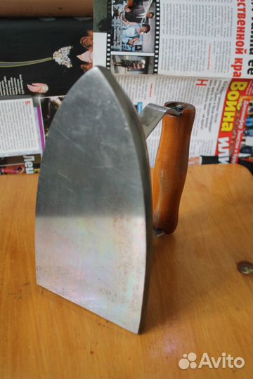 Утюг времен СССР 1955г