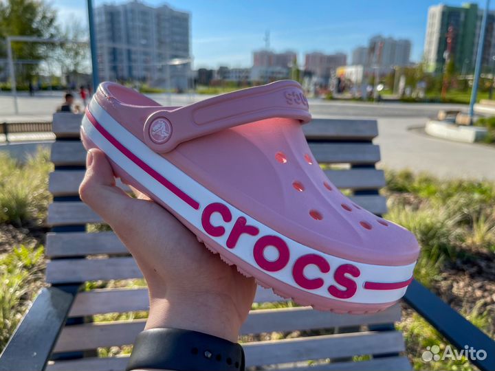 Crocs сабо розовые