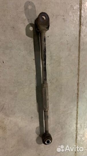 Тяга регулируемая левая Toyota Camry V55