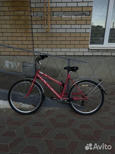 Велосипед взрослый женский с корзиной
