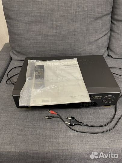 Видеомагнитофон panasonic