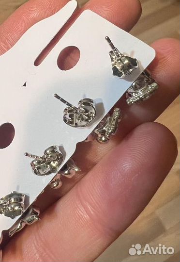 Серьги гвоздики