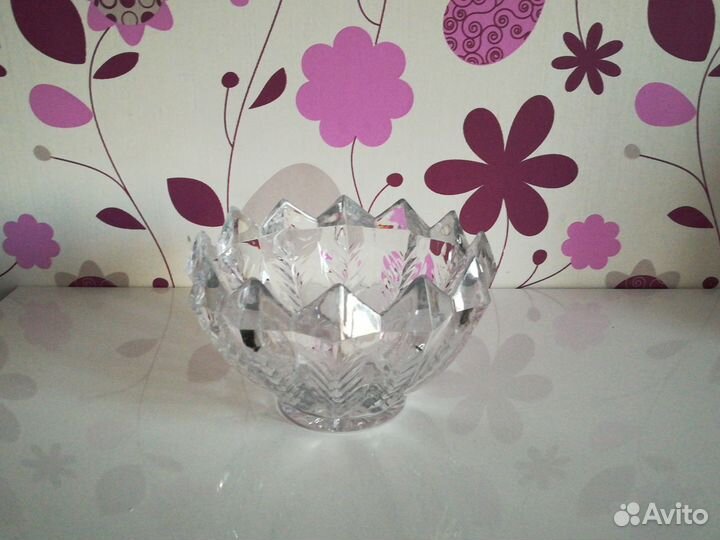 Хрустальная ваза