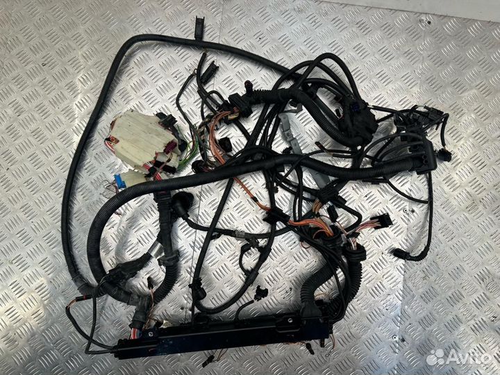 Проводка BMW 7 F01/F02 F01 2010 12527578955