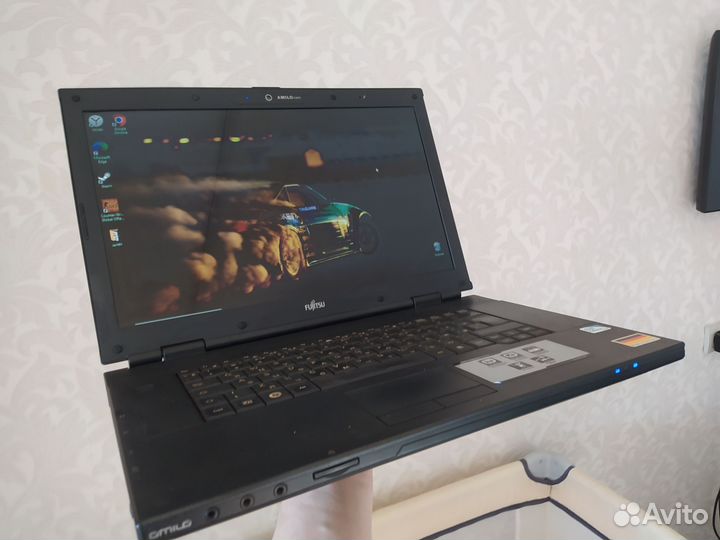Ноутбук fujitsu amilo li 3710