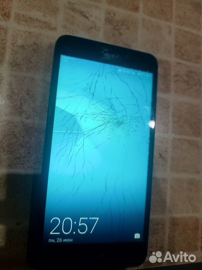 Продам телефон