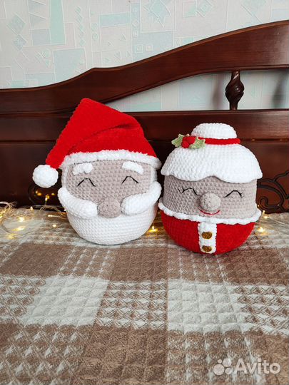Плюшевые вязаные игрушки Дед Мороз, Бабушка Маруся