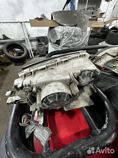 Mazda millenia фары